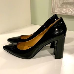 Banana Republic black patent heels
